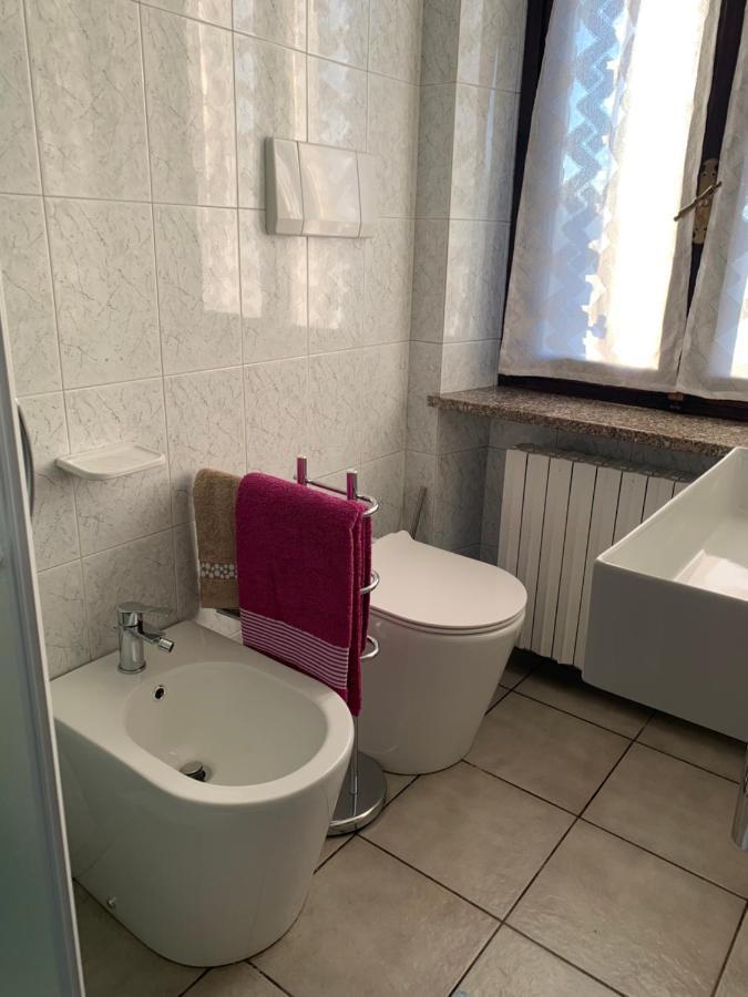 Takalcastel 2 Apartment Cisterna d'Asti Bagian luar foto